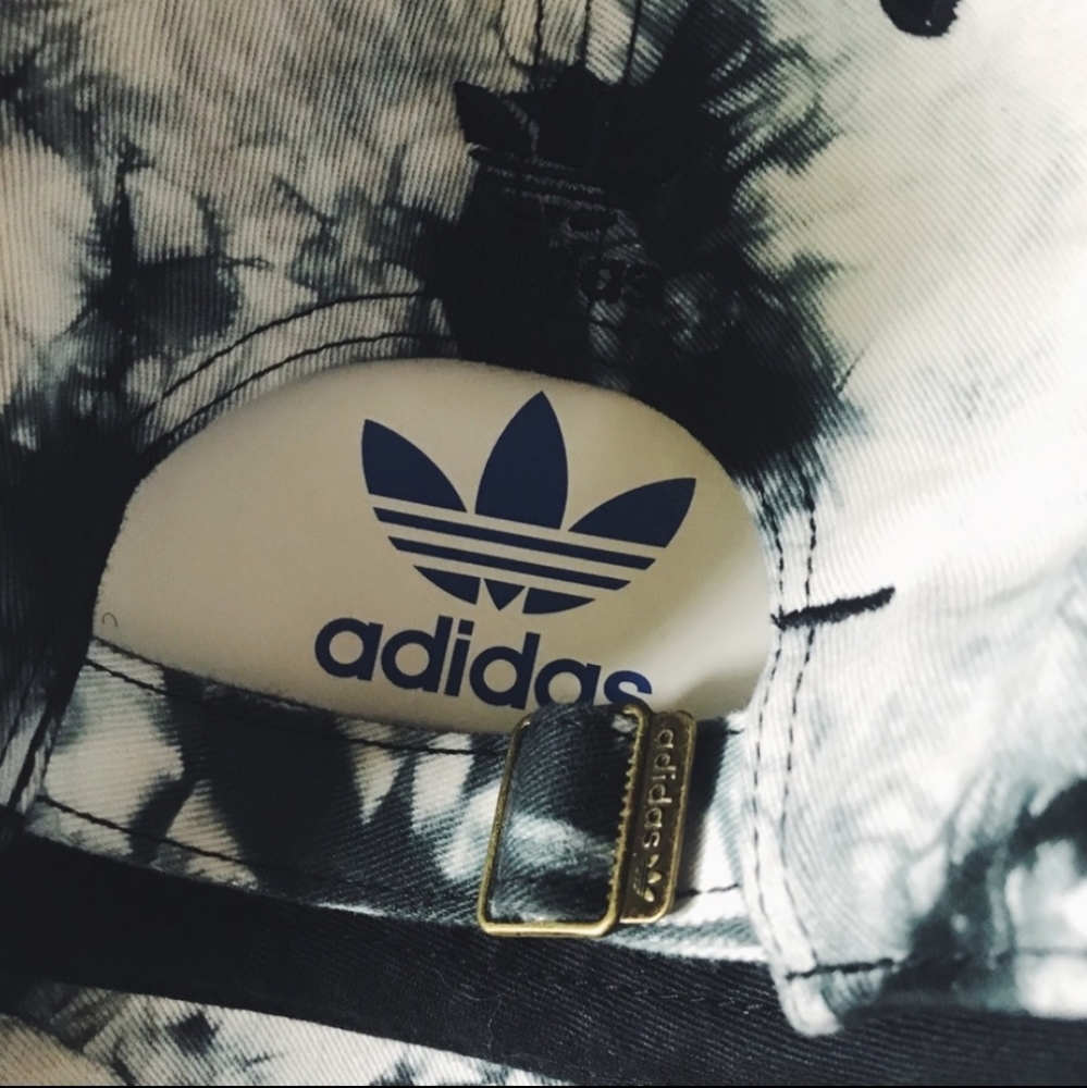 Adidas Tie Dye Washed Colorways baseball Cap - Picture 7 of 11